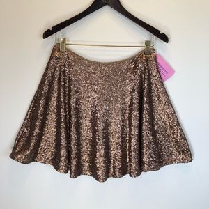 ✨gold sequin mini circle skirt✨